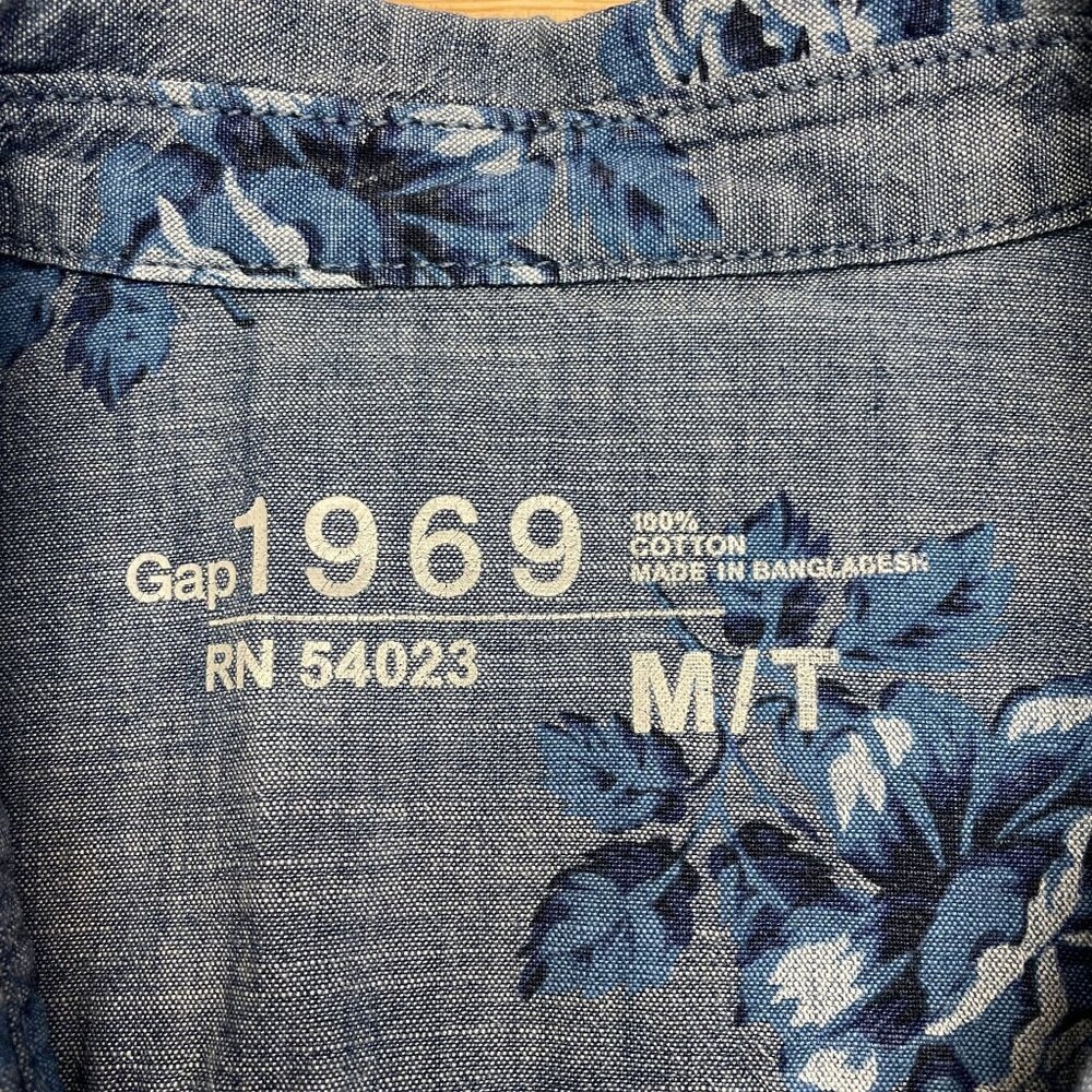Gap 1969 Cowgirl Floral Chambray Pearl Snap Top Size M Country Western Rodeo - Picture 11 of 13